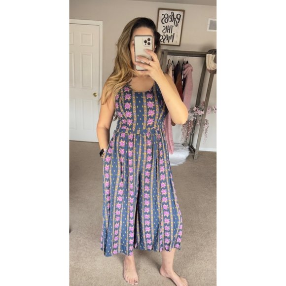 Modcloth Pants - Modcloth Womens Jumpsuit Paisley Print Sleeveless Wide Leg Cropped Size Large